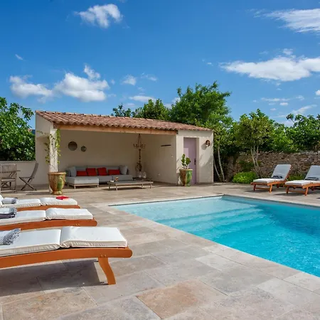 Chic Converted Stables *