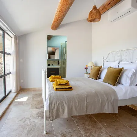 Chic Converted Stables Holiday home