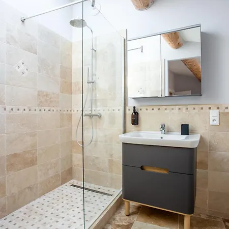 Holiday home Chic Converted Stables Laurens