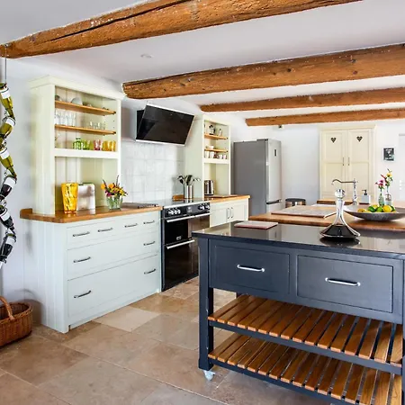 Holiday home Chic Converted Stables Laurens