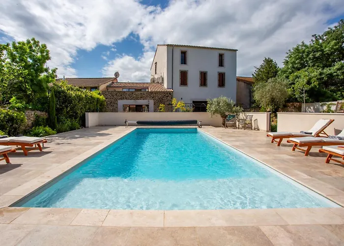 Chic Converted Stables Ferienhaus