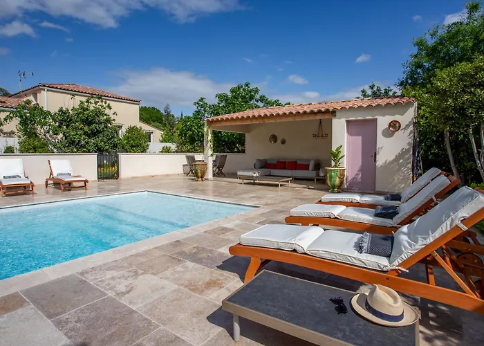 Chic Converted Stables Ferienhaus