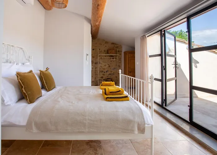 Chic Converted Stables Ferienhaus *